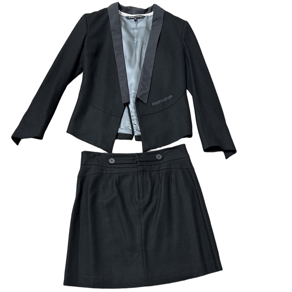 Modern amusement black suit one of a kind